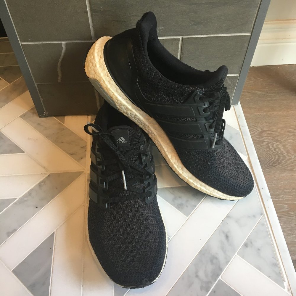 *SOLD ELSEWHERE* Adidas Ultra Boost 2.0 Core Black